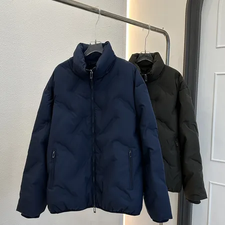 ヴァレンティノ ダウンジャケット