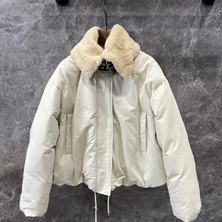 ロエベ ダウンジャケット