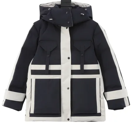 セリーヌ ダウンジャケット