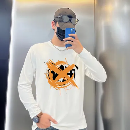 フェンディ Tシャツ