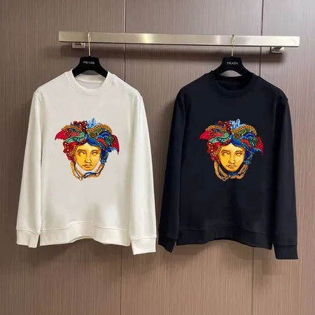 ヴェルサーチ パーカー