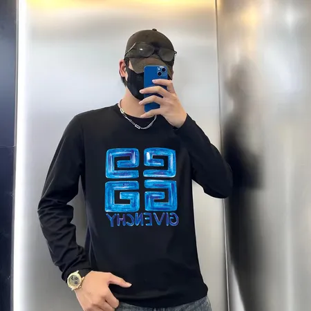 ジバンシィ Tシャツ