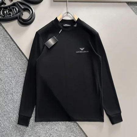 アルマーニ パーカー