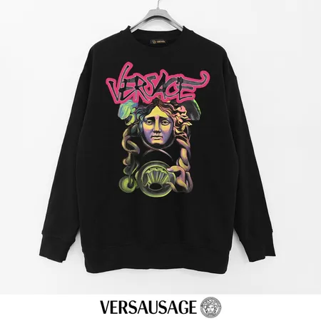 ヴェルサーチ パーカー