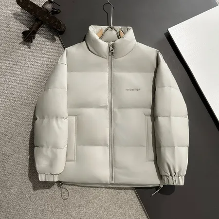 バレンシアガ ダウンジャケット