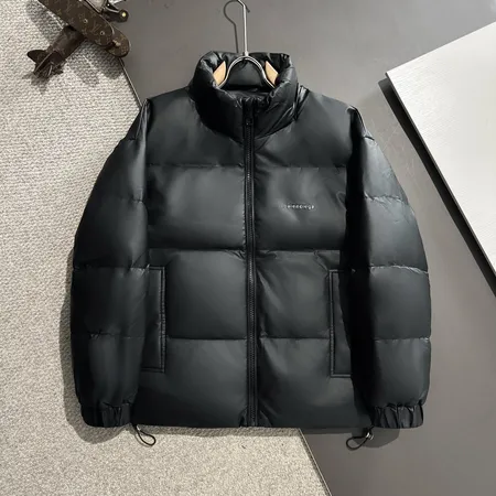 バレンシアガ ダウンジャケット