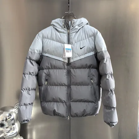 ナイキ ダウンジャケット