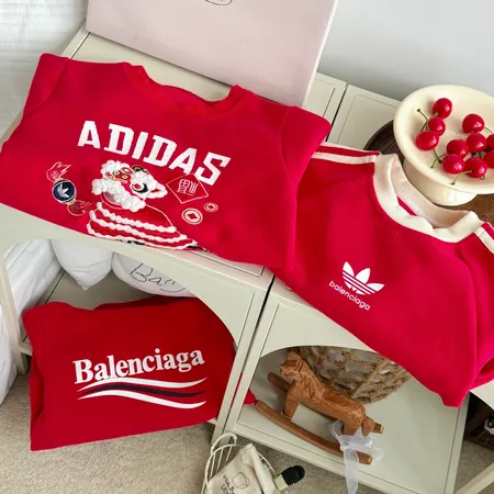 アディダス パーカー