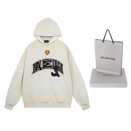 バレンシアガ パーカー