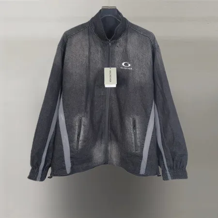 バレンシアガ ジャケット