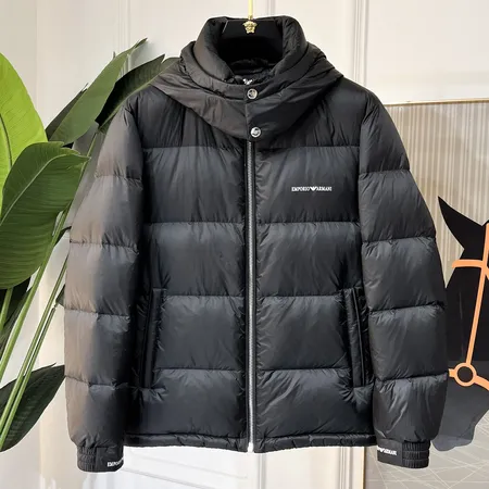 ヴァレンティノ ダウンジャケット