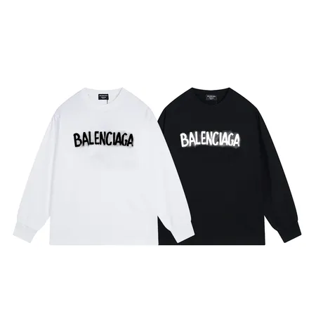 バレンシアガ パーカー