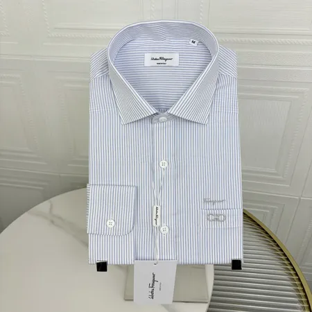 フェラガモ シャツ