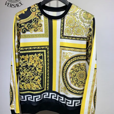 ヴェルサーチ パーカー