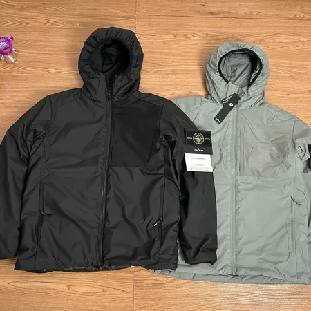 ストーンアイランド ダウンジャケット