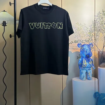 ルイヴィトン Tシャツ