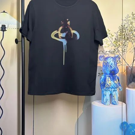 ヴィヴィアン・ウエストウッド Tシャツ