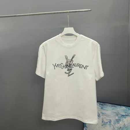 イブサンローラン Tシャツ