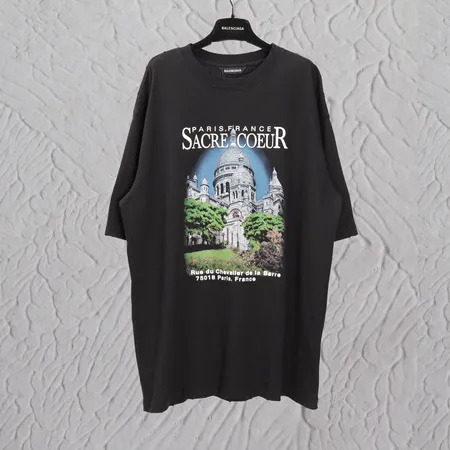 バレンシアガ Tシャツ