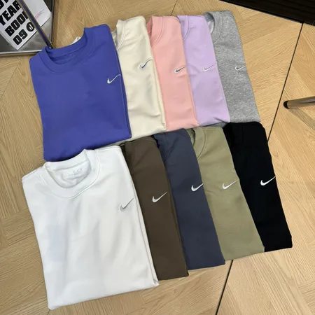 ナイキ パーカー