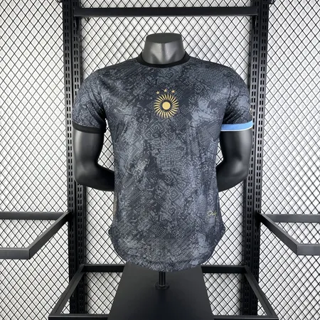 アディダス Tシャツ