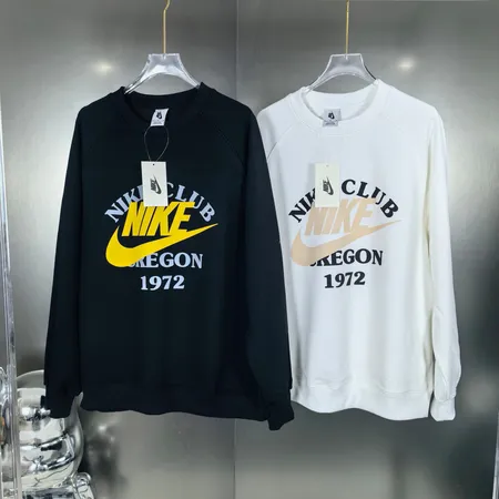 ナイキ パーカー