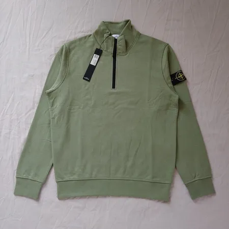 ストーンアイランド パーカー