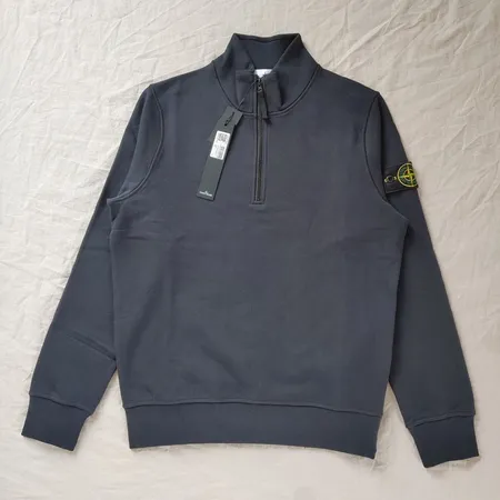 ストーンアイランド パーカー