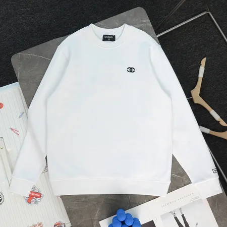 シャネル パーカー