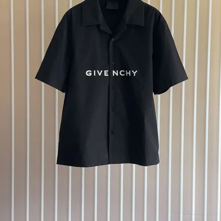 ジバンシィ シャツ