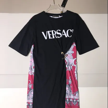 ヴェルサーチ Tシャツ