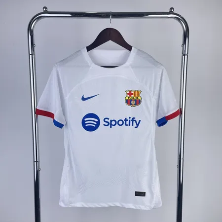 ナイキ Tシャツ