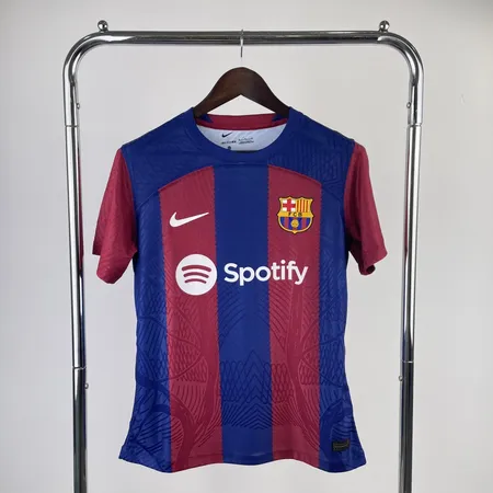 ナイキ Tシャツ