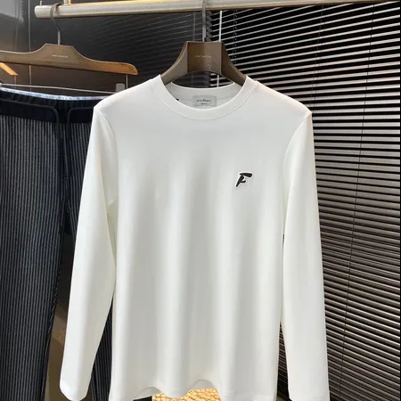 フェラガモ パーカー