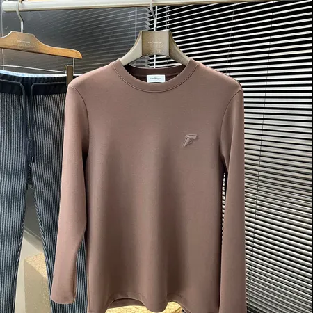 フェラガモ パーカー