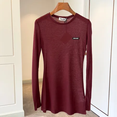 ミュウミュウ Tシャツ