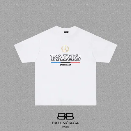 バレンシアガ Tシャツ