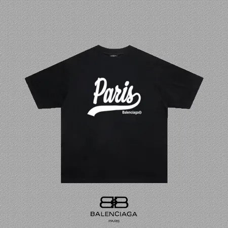 バレンシアガ Tシャツ