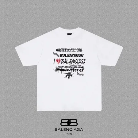 バレンシアガ Tシャツ