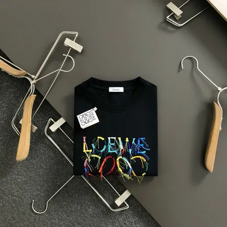 ロエベ Tシャツ