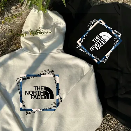 ノースフェイス パーカー