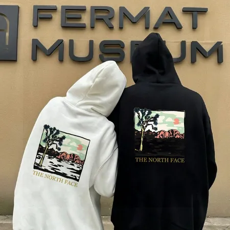 ノースフェイス パーカー