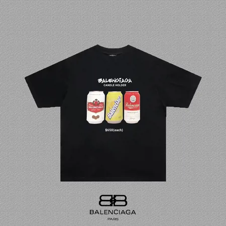 バレンシアガ Tシャツ