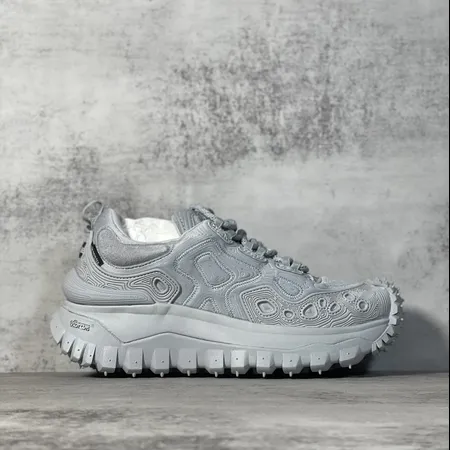 モンクレール スニーカー