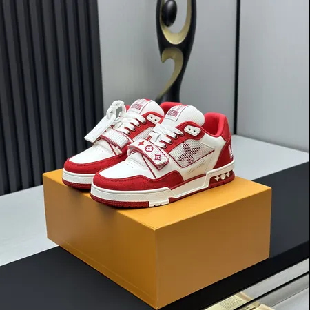 ルイヴィトン カジュアルシューズ