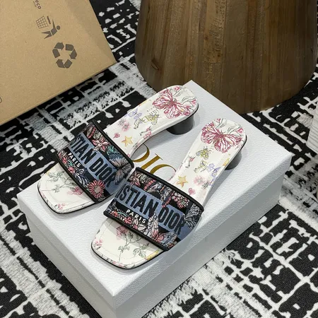 ディオール スリッパ