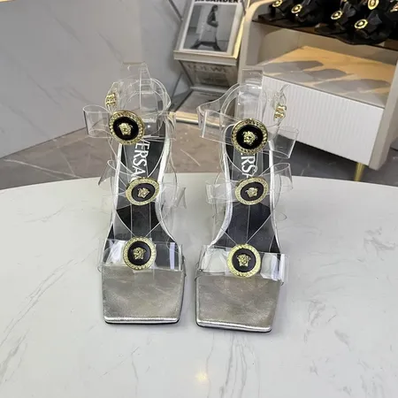 ヴェルサーチ サンダル