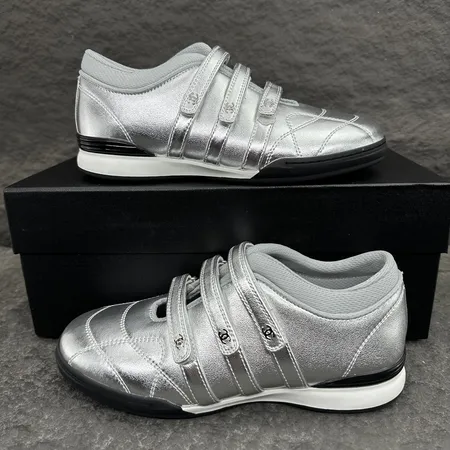 シャネル カジュアルシューズ