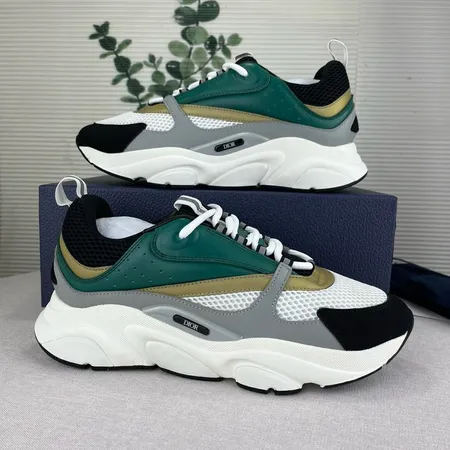 ディオール スニーカー