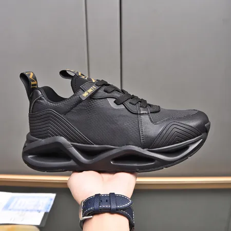 アルマーニ カジュアルシューズ